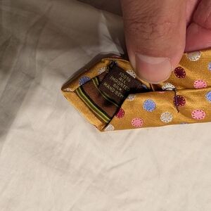 Gold Polka Dot Tie